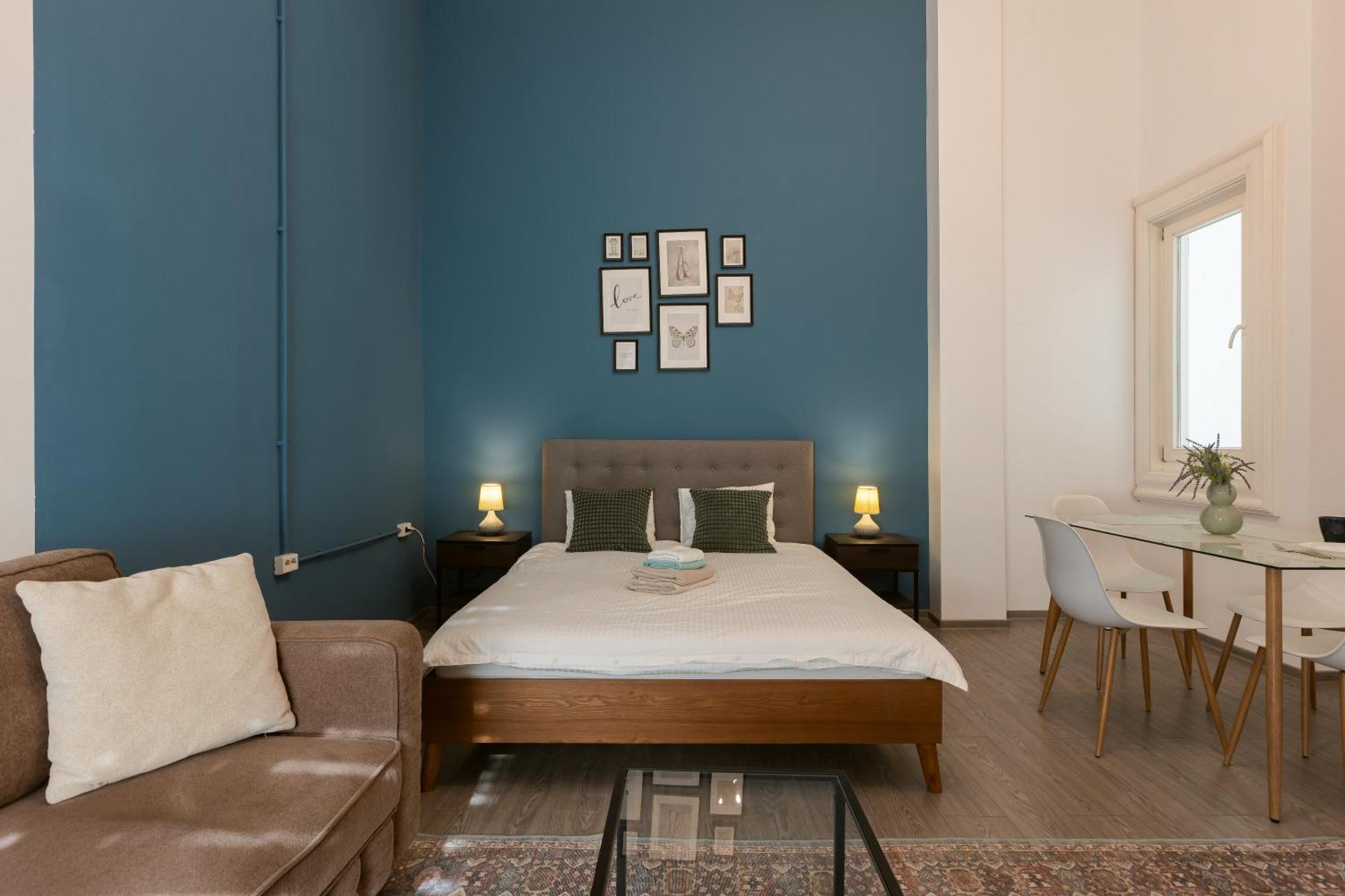 Hidden Gem In The Hearth Of Historical Center